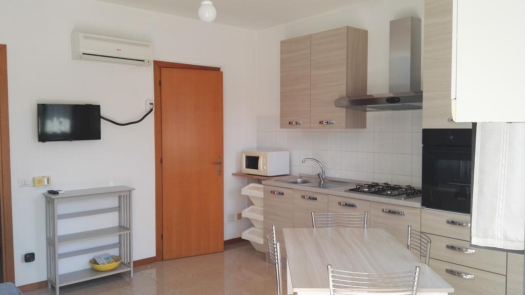 Apartment Schiavoni Fano Exterior foto