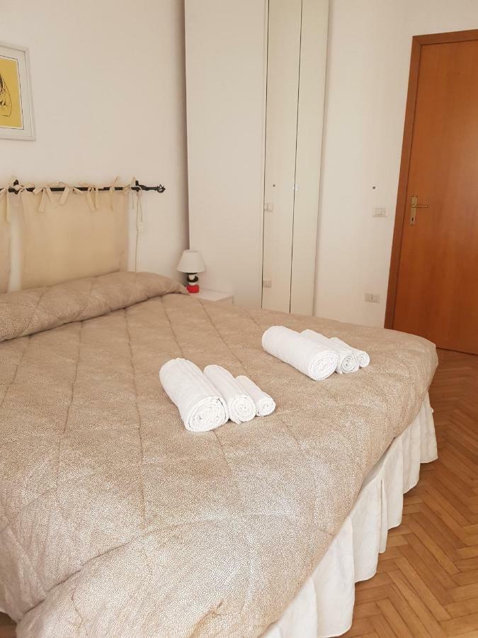 Apartment Schiavoni Fano Exterior foto