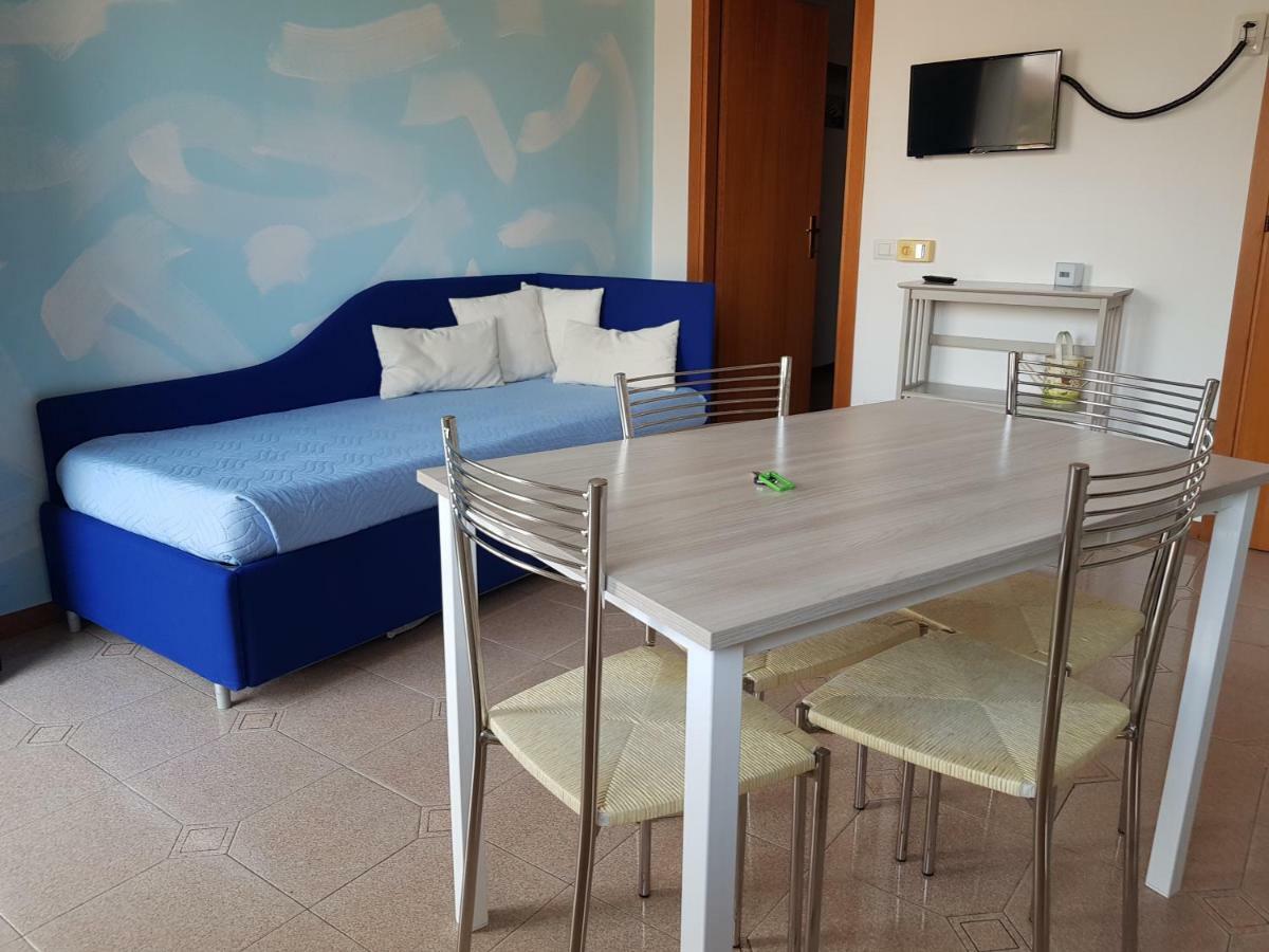 Apartment Schiavoni Fano Exterior foto